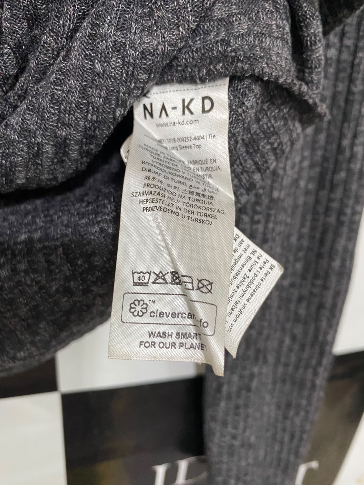 NA KD |L| BUST 15| A44| GREY RIBBED TIE-FRONT LONG-SLEEVE TOP