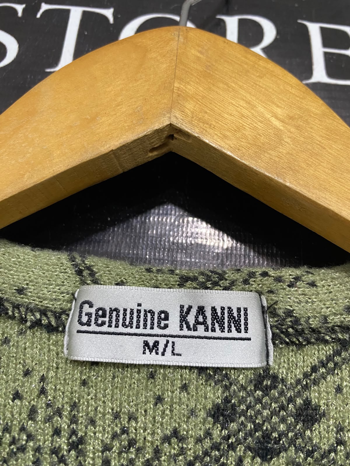 GENUINE KANNI |M/L| BUST 18| A44| OLIVE & BLACK PATTERNED KNIT UTILITY CARDIGAN