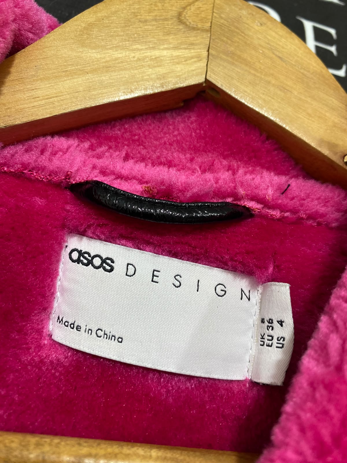 ASOS |S| BUST 24| A43| GLOSSY BLACK & HOT PINK FAUX-SHEARLING UTILITY JACKET