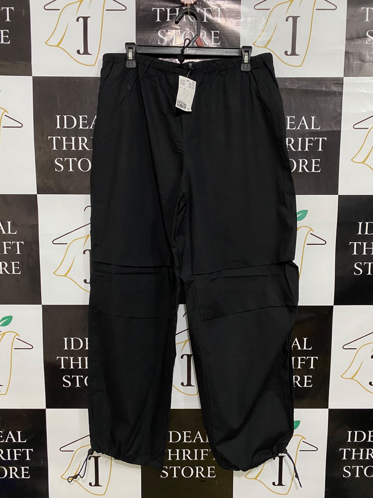 H&M |L| WAIST 32| A43| BLACK TECHNICAL CARGO UTILITY PANTS WITH DRAWSTRING CUFFS