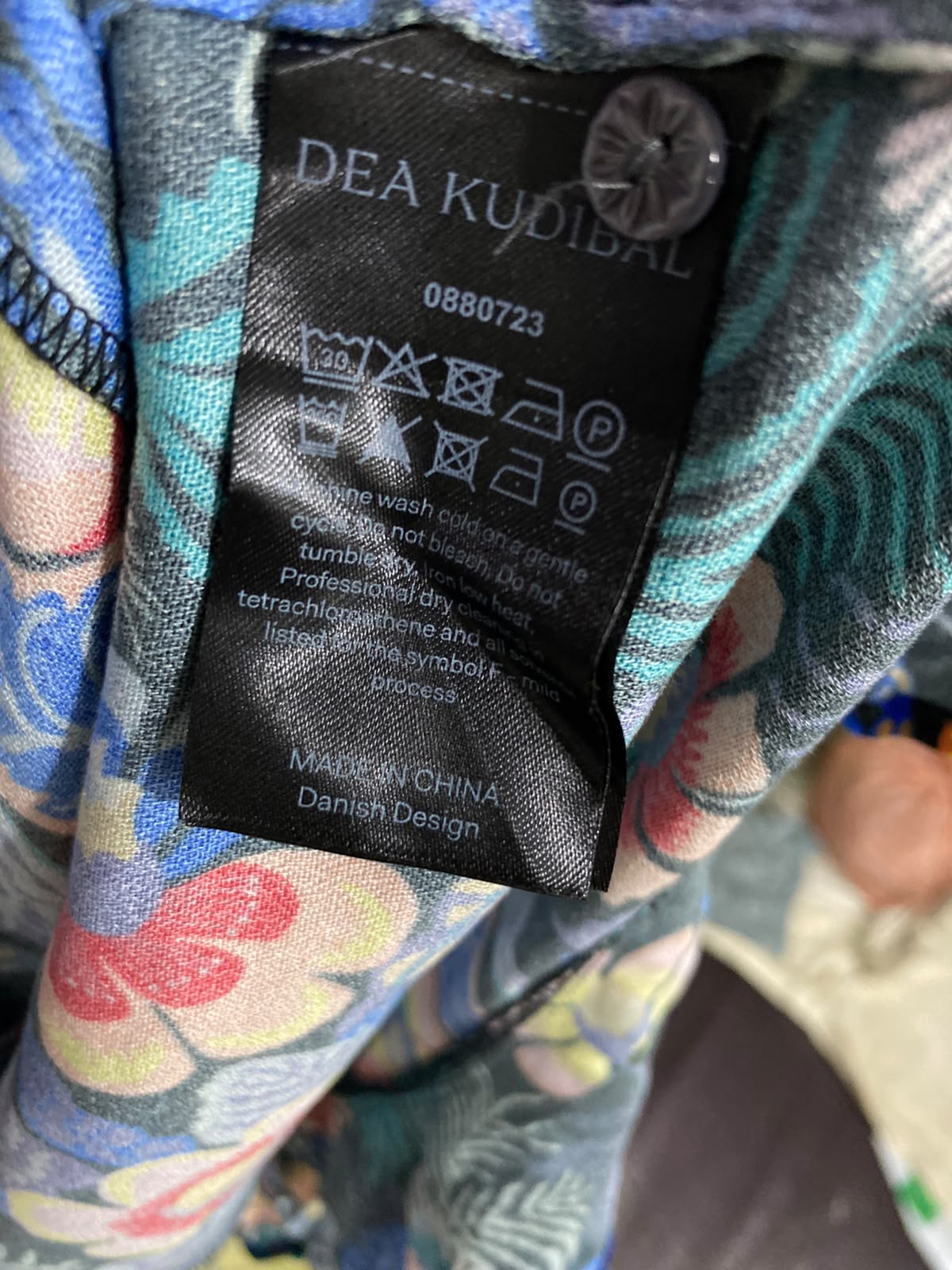 DEA KUDIBAL |XL| BUST 22| A43| VIBRANT FLORAL PRINT TECHNICAL UTILITY MAXI DRESS
