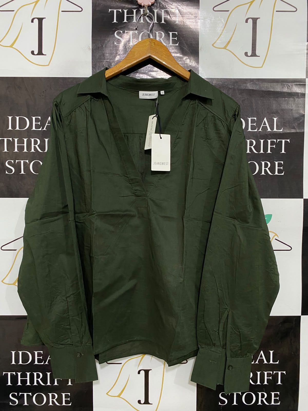 JEANS WEST |XL| BUST 25| A43| OLIVE GREEN V-NECK TECHNICAL UTILITY BLOUSE