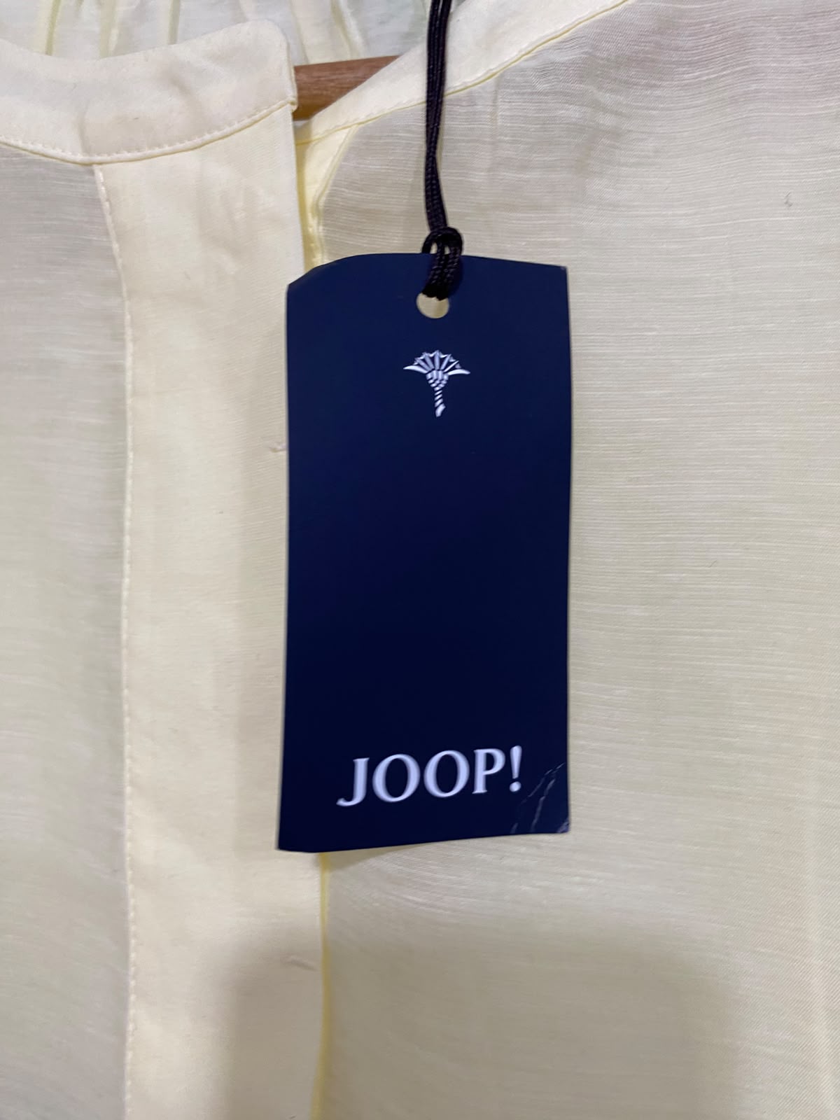 JOOP |L| BUST 25| A45| PALE YELLOW BANDED COLLAR TECHNICAL UTILITY BLOUSE