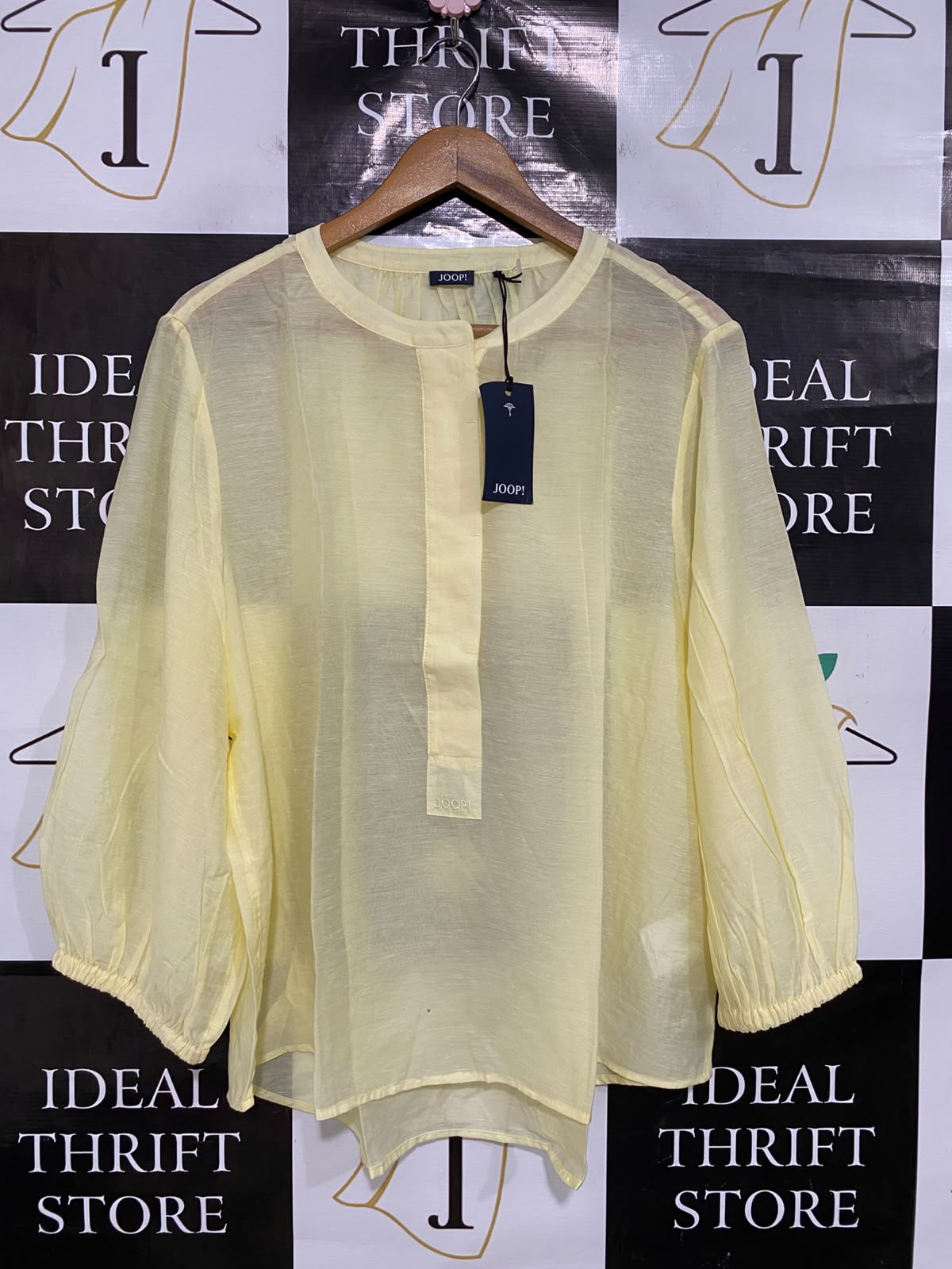 JOOP |L| BUST 25| A45| PALE YELLOW BANDED COLLAR TECHNICAL UTILITY BLOUSE