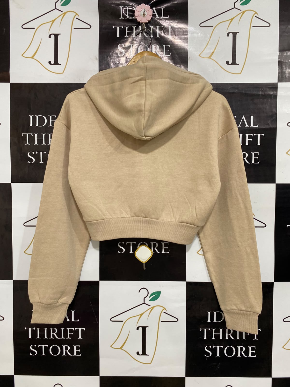 PRETTYLITTLE THING |S| BUST 18| A45| BEIGE CROPPED HALF-ZIP TECHNICAL UTILITY HOODIE