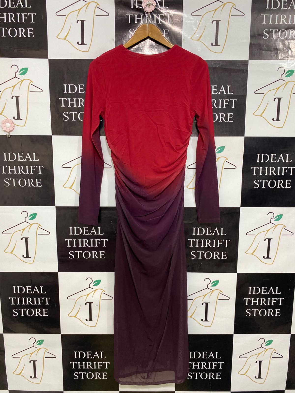 WITCHERY |S| BUST 16| A45| RED AND PLUM OMBRE MESH TECHNICAL UTILITY MIDI DRESS