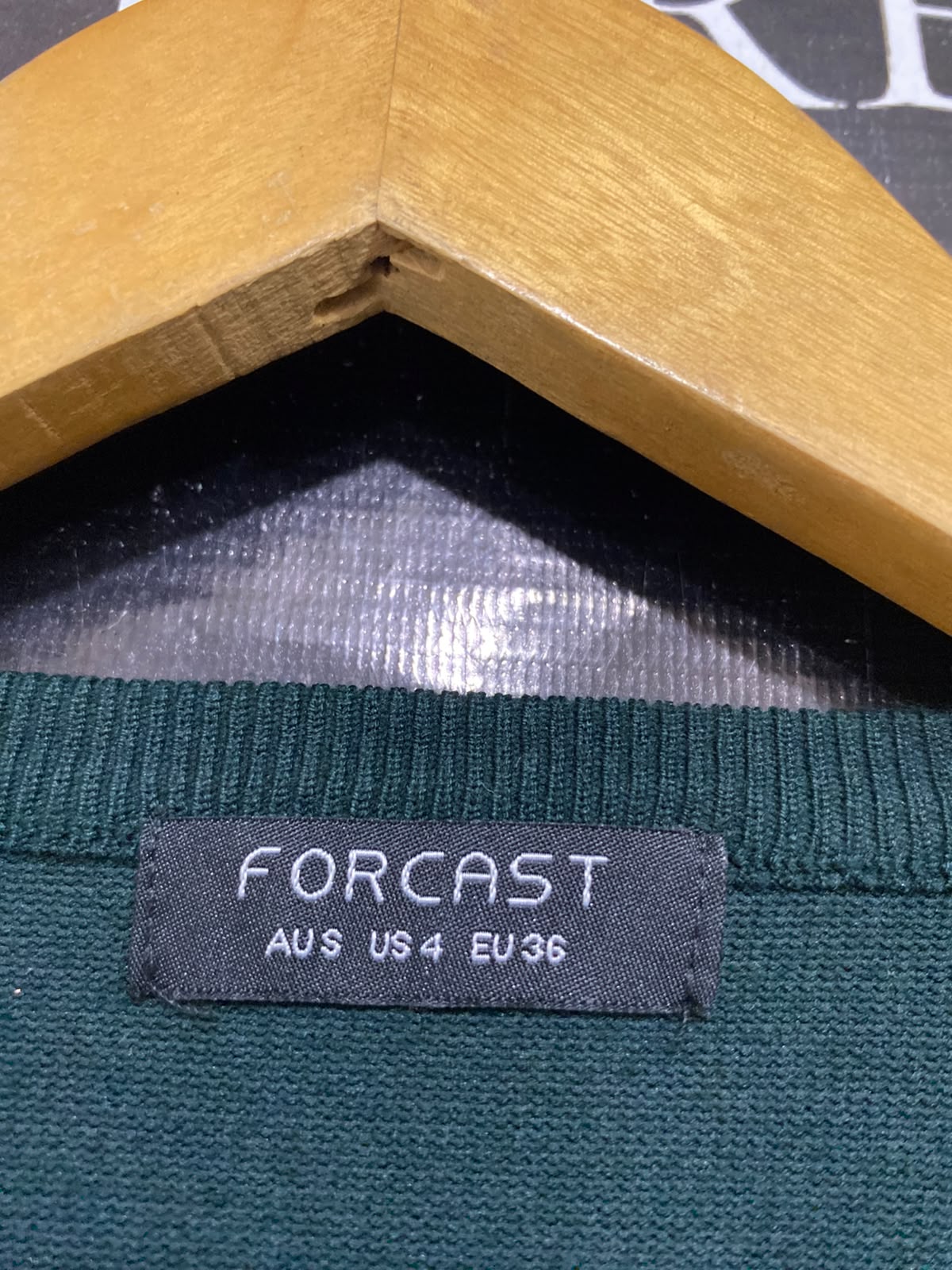 FORCAST |S| BUST 16| A45| DARK GREEN CREWNECK TECHNICAL UTILITY CARDIGAN