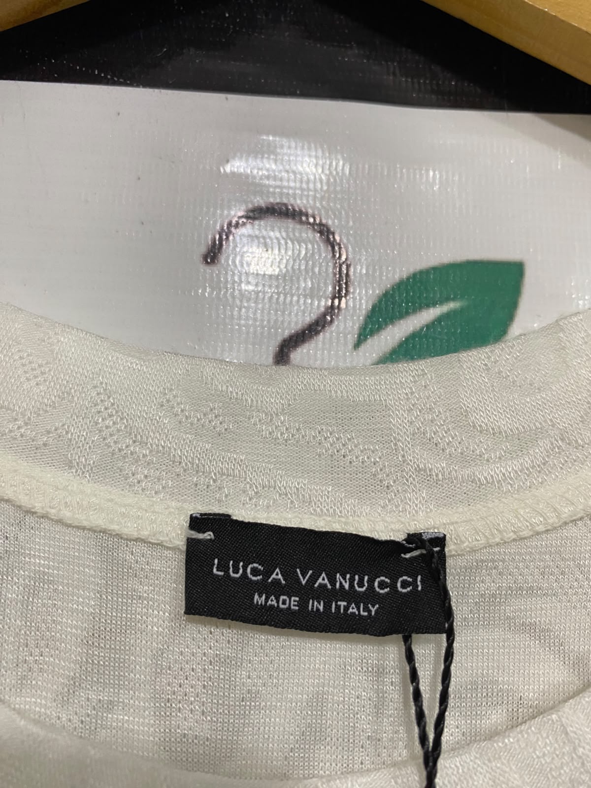 LUCA VANUCCI |XL| BUST 22| A45| OFF-WHITE SWIRL EMBOSSED TECHNICAL UTILITY TOP