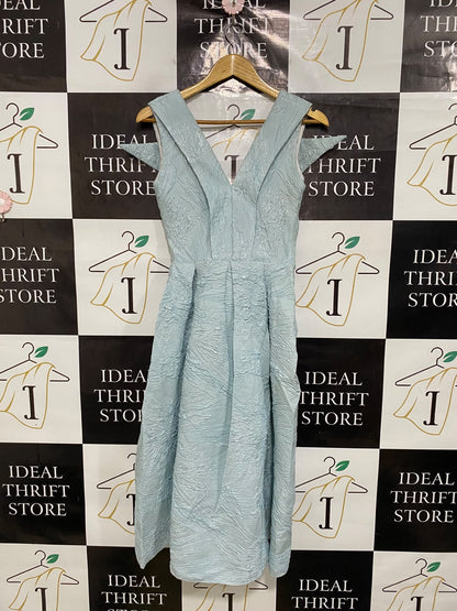 TOUCH OF FASHION |S| BUST 16| A44| ICE BLUE TEXTURED ARCHITECTURAL V-NECK TECHNICAL UTILITY MIDI DRESS