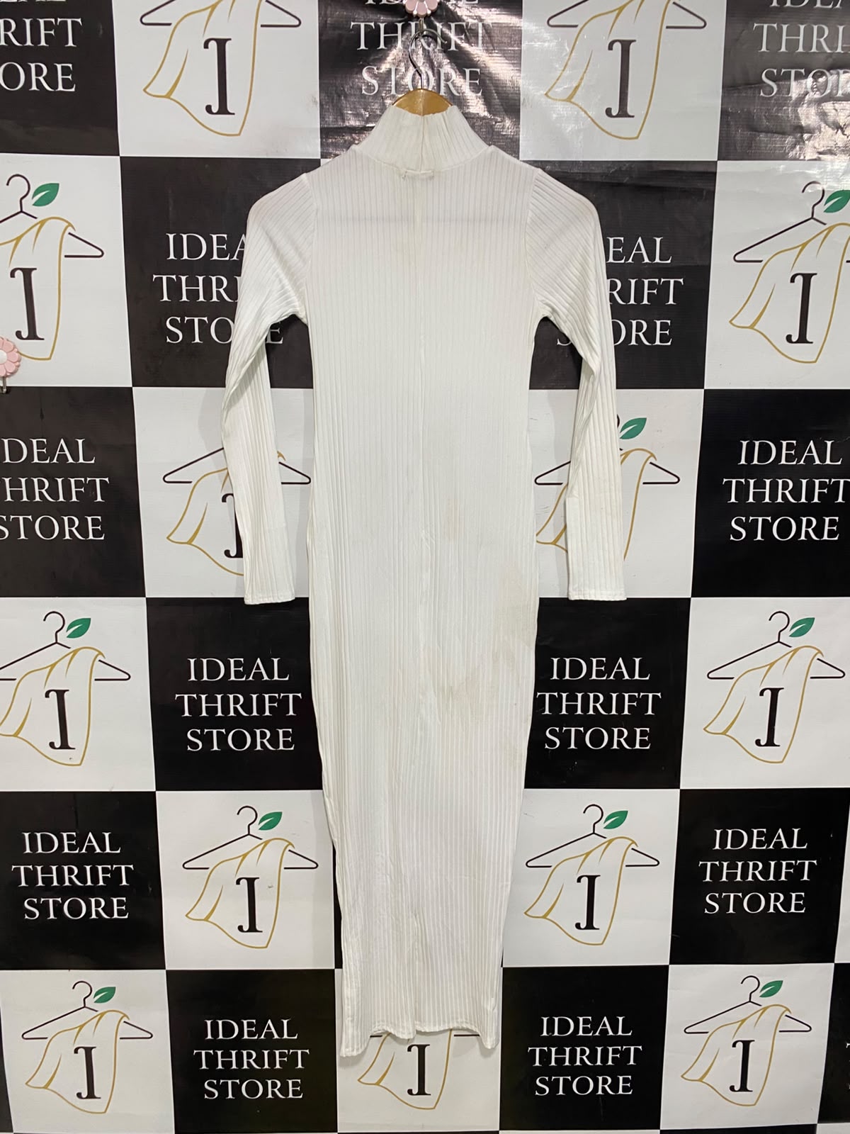 BOOHOO |XS| BUST 13| A44| CREAM TURTLENECK RIBBED TECHNICAL UTILITY MIDI DRESS