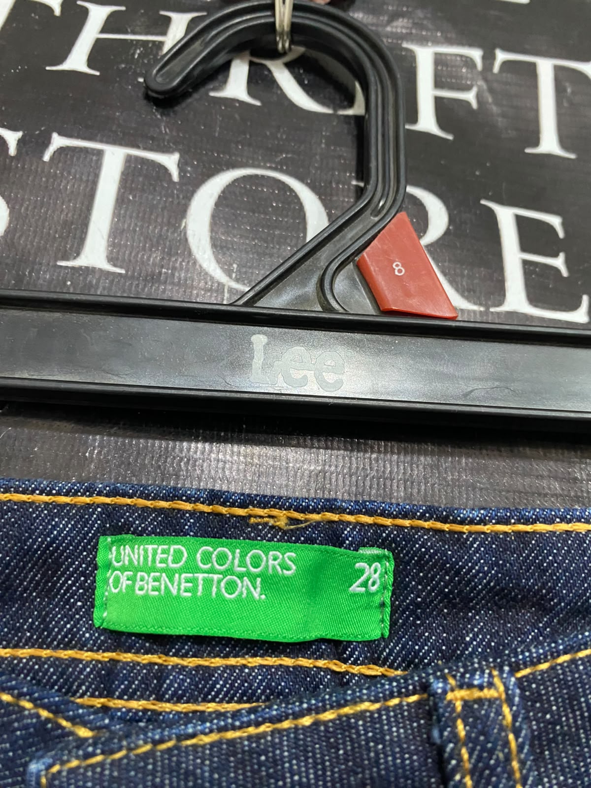 UNITED COLOR |L| WAIST 30| A44| DARK INDIGO DENIM HIGH-WAISTED WIDE-LEG TECHNICAL UTILITY JEANS