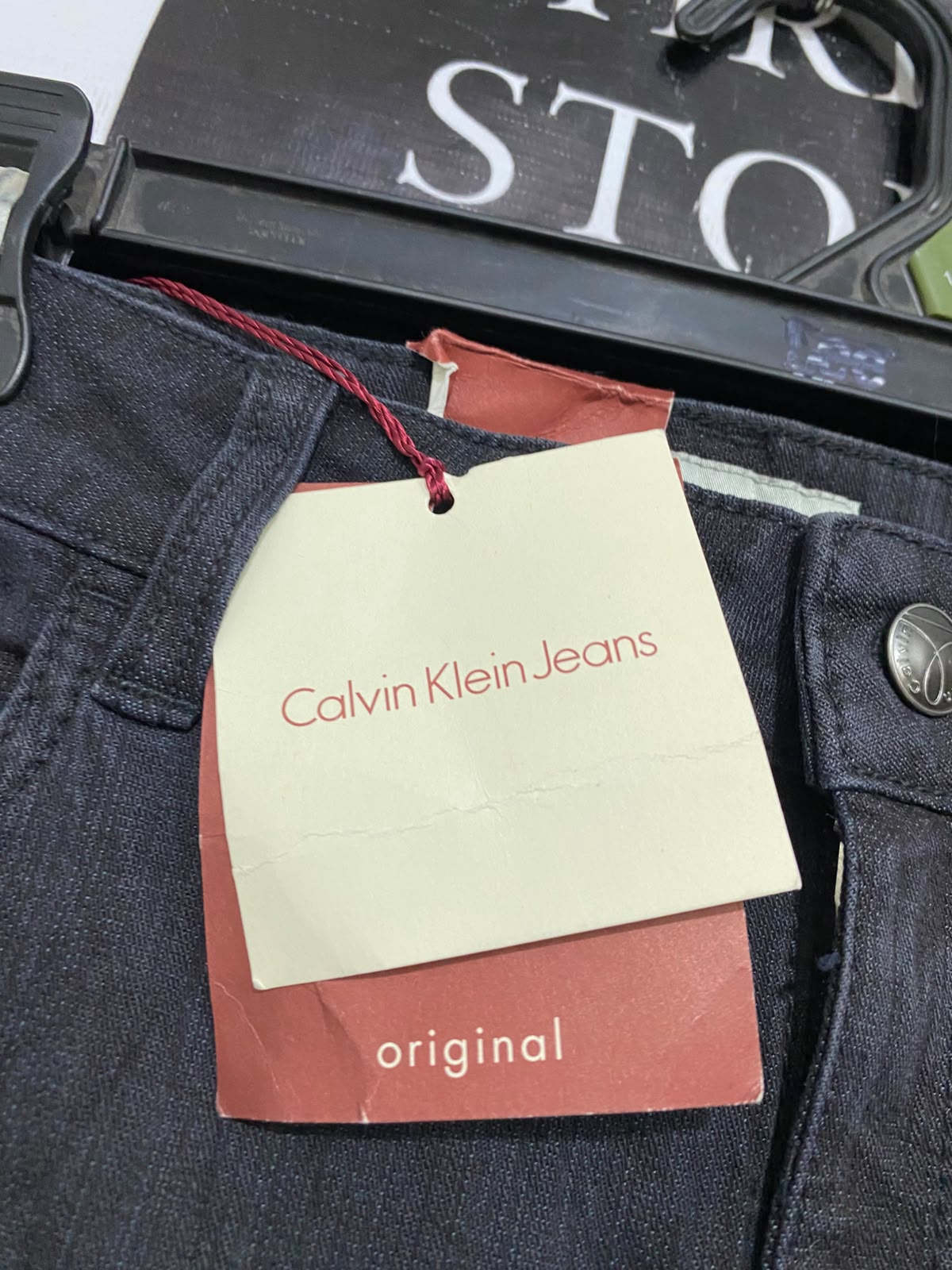 CALVIN KLEIN JEANS |L| WAIST 30| A44| BLACK WASH STRAIGHT-LEG TECHNICAL UTILITY DENIM JEANS