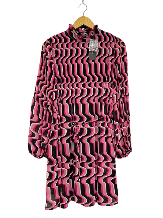 ET VOUS |M| BUST 18| A46| PINK AND BLACK RETRO WAVE-PRINT RUFFLED TECHNICAL UTILITY MINI DRESS