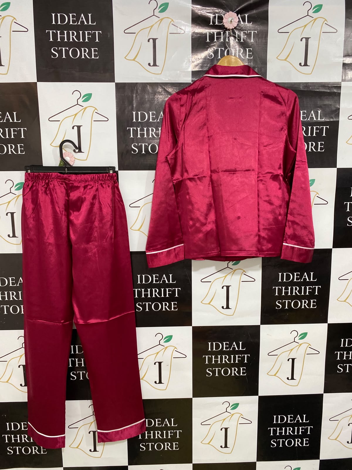 |S| A46| MAROON SATIN PIPED LOUNGE-STYLE TECHNICAL UTILITY PAJAMA SET