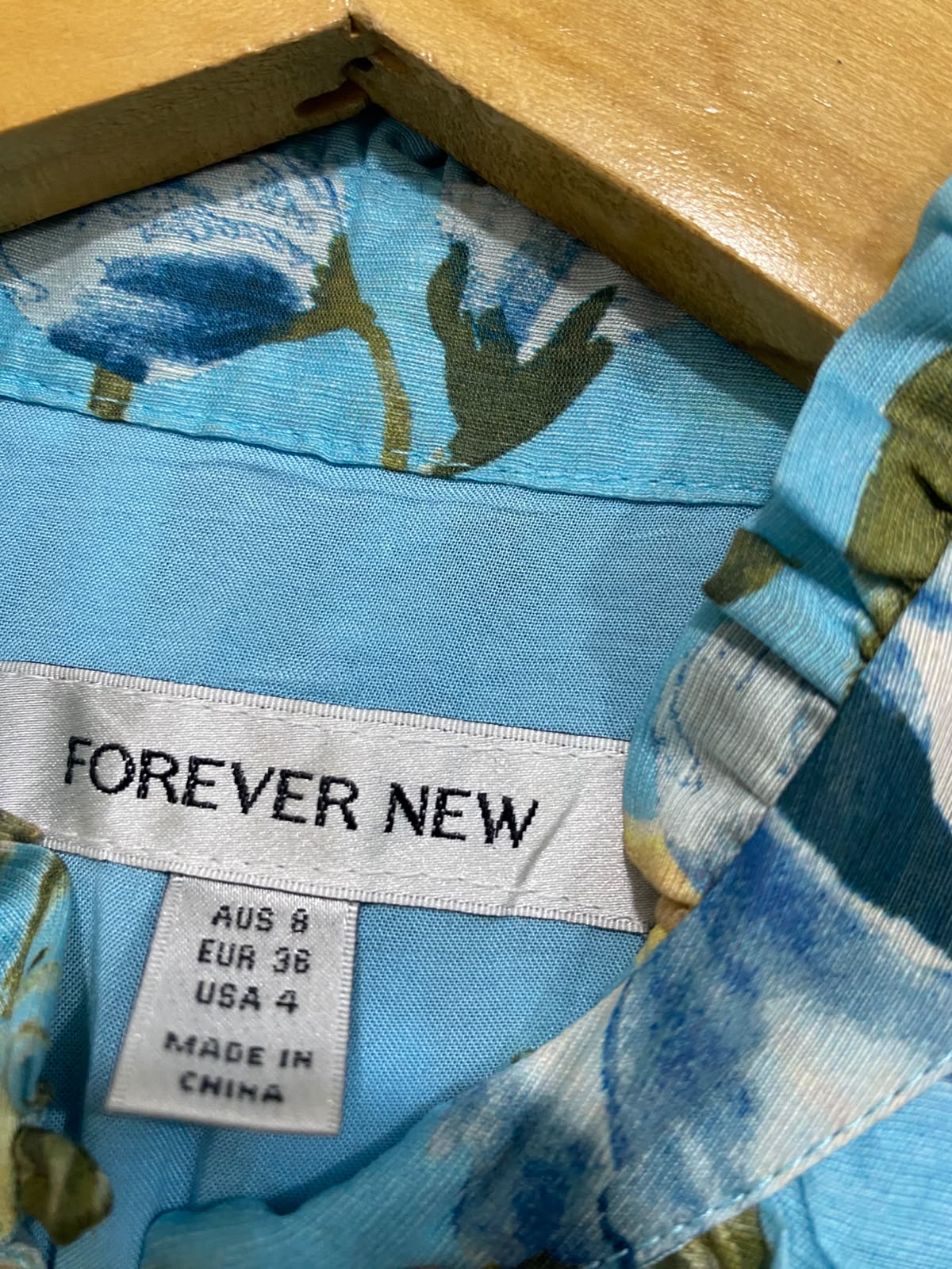FOREVER NEW |M| BUST 18| A47| BLUE AND GREEN FLORAL TIERED TECHNICAL UTILITY MAXI DRESS