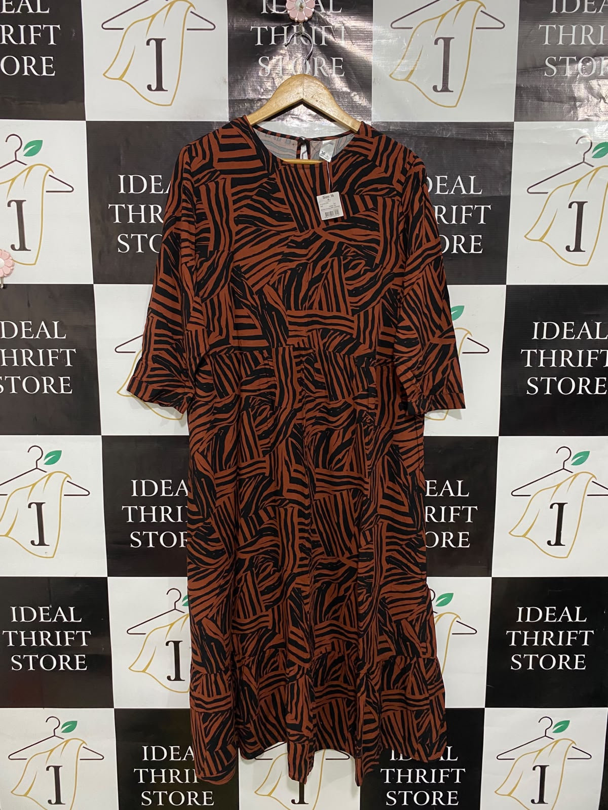 ANKO |XL| BUST 22| A47| RUST AND BLACK ABSTRACT PRINT TECHNICAL UTILITY MIDI DRESS