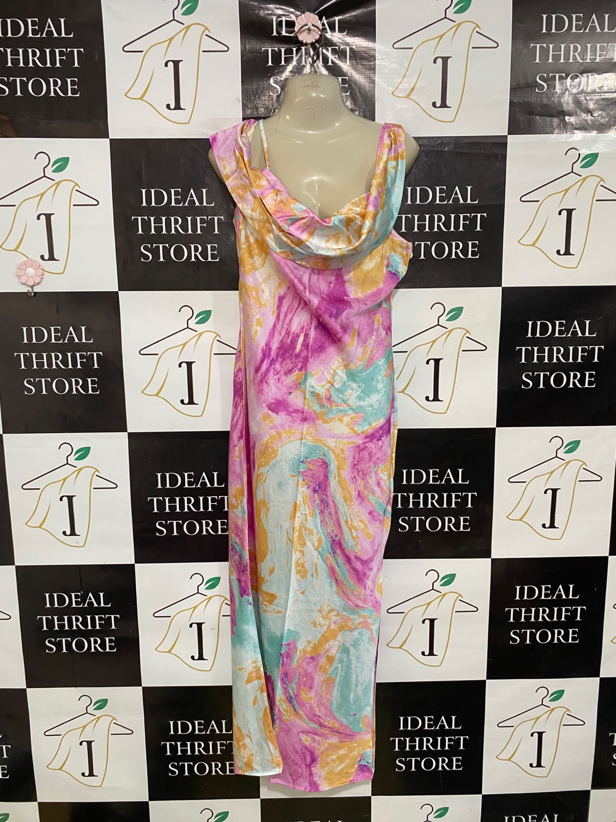 QUIZ |M| BUST 17| A47| PASTEL MARBLE-PRINT DRAPED COWL TECHNICAL UTILITY MAXI DRESS