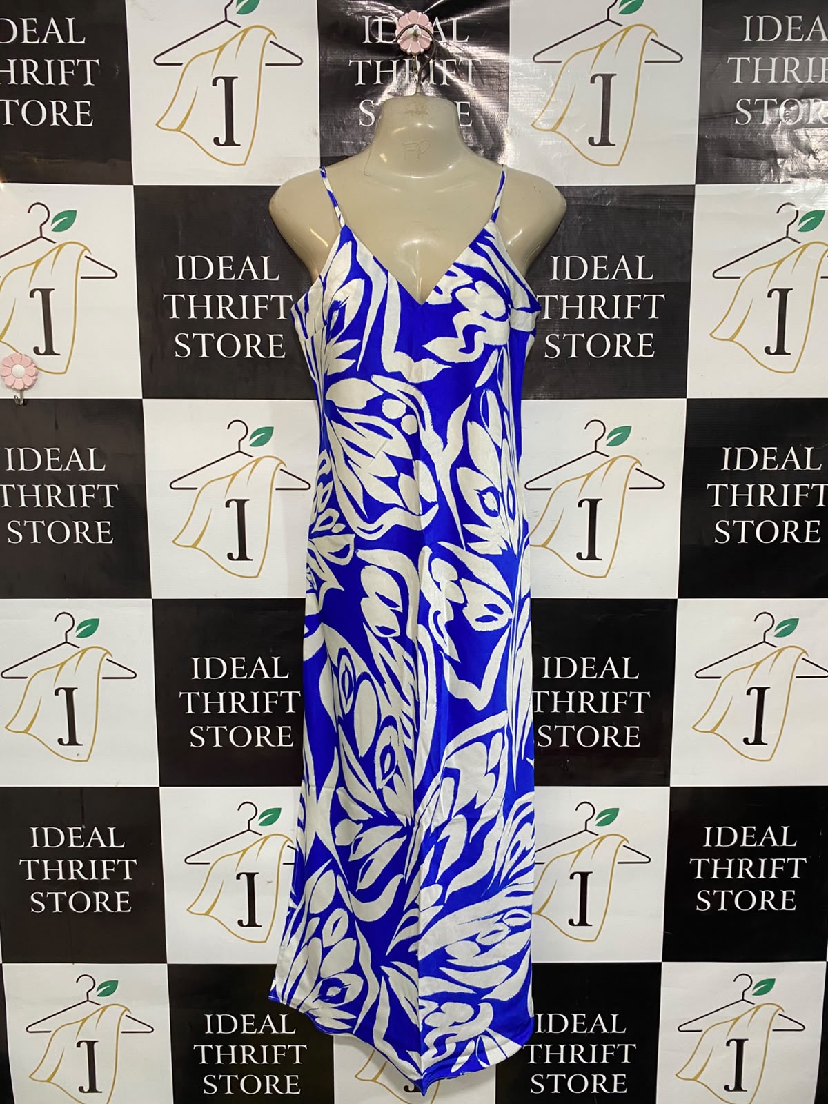 PRIMARK |S| BUST 17| A47| BLUE AND WHITE BOLD FLORAL-PRINT TECHNICAL UTILITY MAXI DRESS