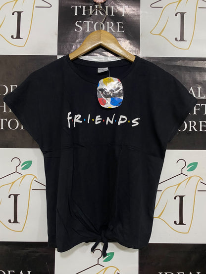 FRIEND |M| BUST 19| A46| BLACK FRIENDS GRAPHIC-PRINT TECHNICAL UTILITY TEE