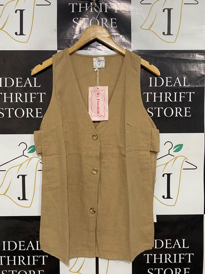 BY FRANKIE |M| BUST 19| A46| CAMEL BUTTON-FRONT TAILORED TECHNICAL UTILITY VEST
