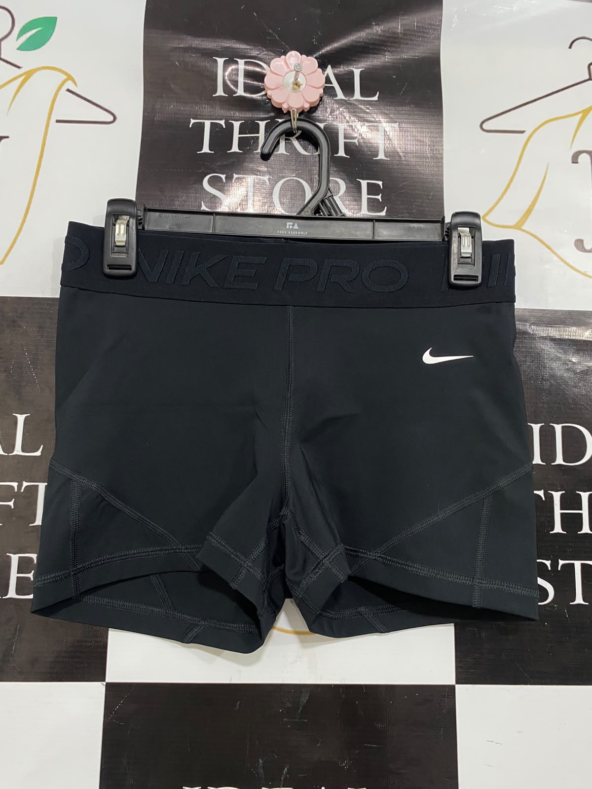 NIKE |M| WAIST 28| A46| BLACK NIKE PRO BRANDED-WAISTBAND TECHNICAL UTILITY ATHLETIC SHORTS