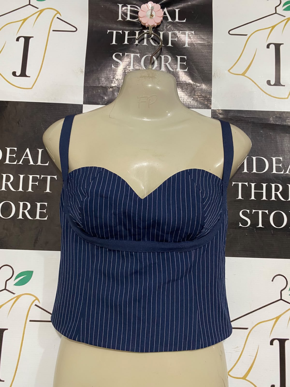 PRINCESS POLLY |S| BUST 16| A46| NAVY PINSTRIPE SWEETHEART-NECK TECHNICAL UTILITY CROP TOP