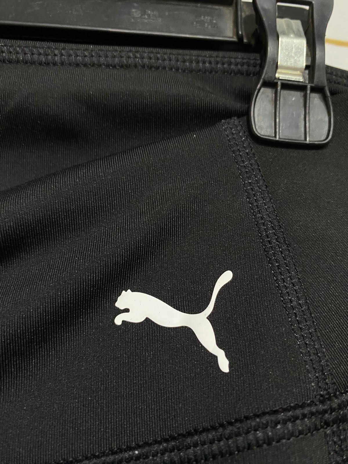 PUMA |XL| WAIST 30| A46| BLACK PUMA LOGO-BRANDED TECHNICAL UTILITY LEGGINGS