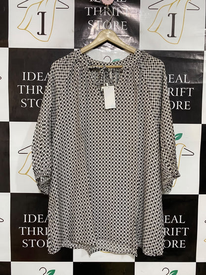 AVELLA |XL| BUST 26| A48| BLACK-AND-WHITE GEOMETRIC PRINT TIE-NECK TECHNICAL UTILITY BLOUSE