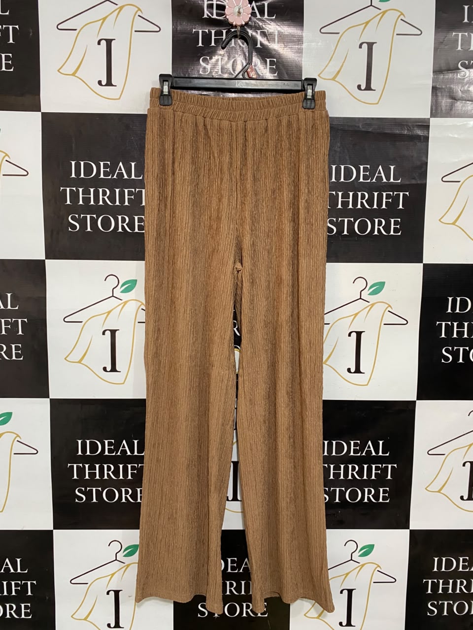 DAZY |M| BUST 26| A48| CAMEL CRINKLE-TEXTURED ELASTICATED WIDE-LEG TECHNICAL UTILITY TROUSERS