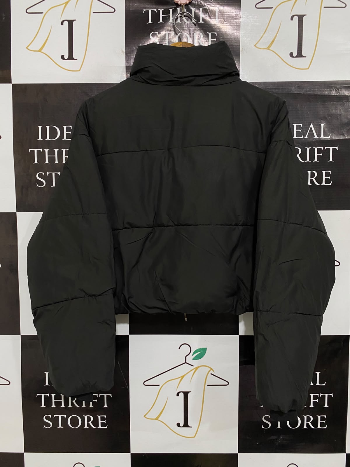 PUFFIT |S| BUST 23| A47| BLACK CROPPED PUFFER TECHNICAL UTILITY JACKET