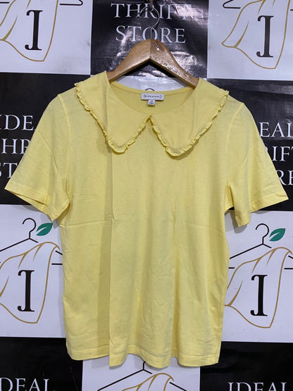 WARE HOUSE |M| BUST 19| A47| PASTEL YELLOW RUFFLED PETER PAN COLLAR TECHNICAL UTILITY TEE
