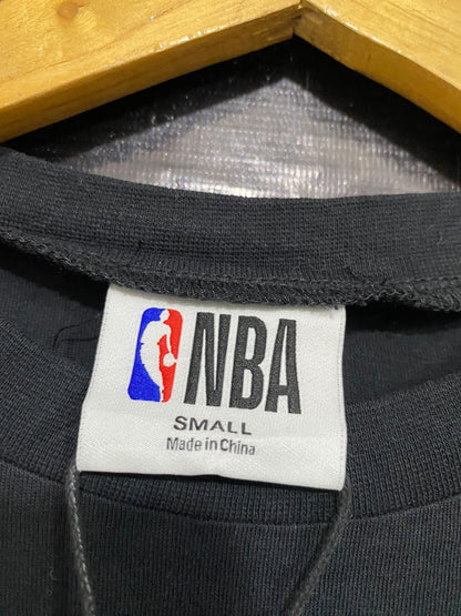 NBA |S| BUST 24| A47| BLACK LOS ANGELES LAKERS NBA TECHNICAL UTILITY TEE