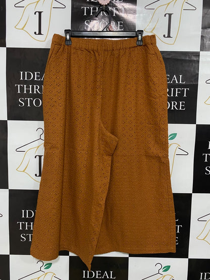 TALISMAN |L| WAIST 32| A49| CARAMEL BROWN EYEYLET EMBROIDERED TECHNICAL UTILITY CULOTTES
