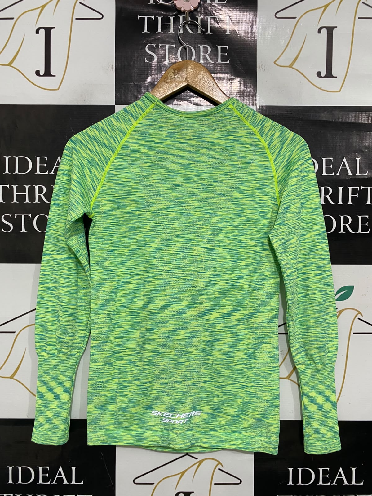 SKECHERS |XS/S| BUST 14| A48| LIME GREEN HEATHERED RAGLAN LONG-SLEEVE TECHNICAL UTILITY ATHLETIC TOP