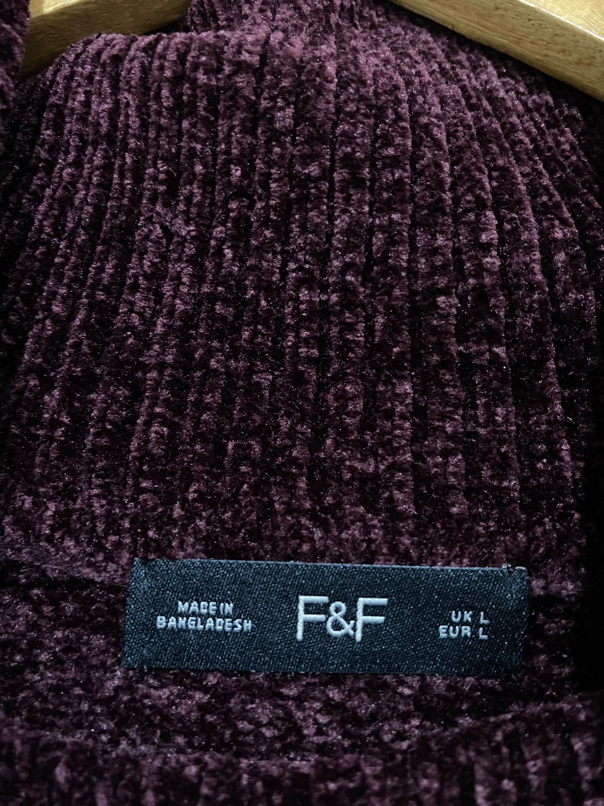 F&F |L| BUST 22| A48| BURGUNDY CHENILLE TURTLENECK TECHNICAL UTILITY SWEATER