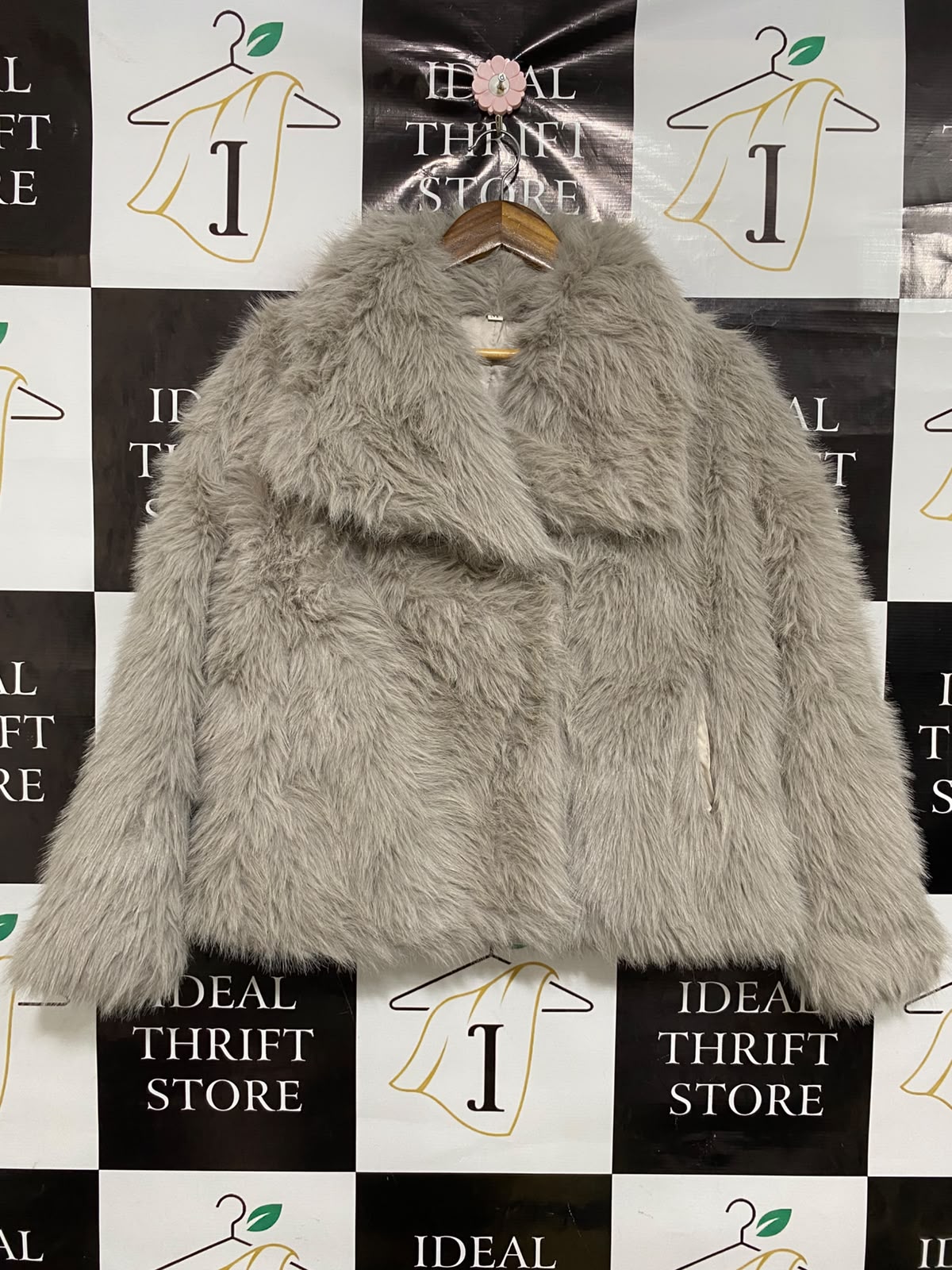 |M| BUST 22| A20| GREY FAUX-FUR OVERSIZED COLLAR TECHNICAL UTILITY JACKET