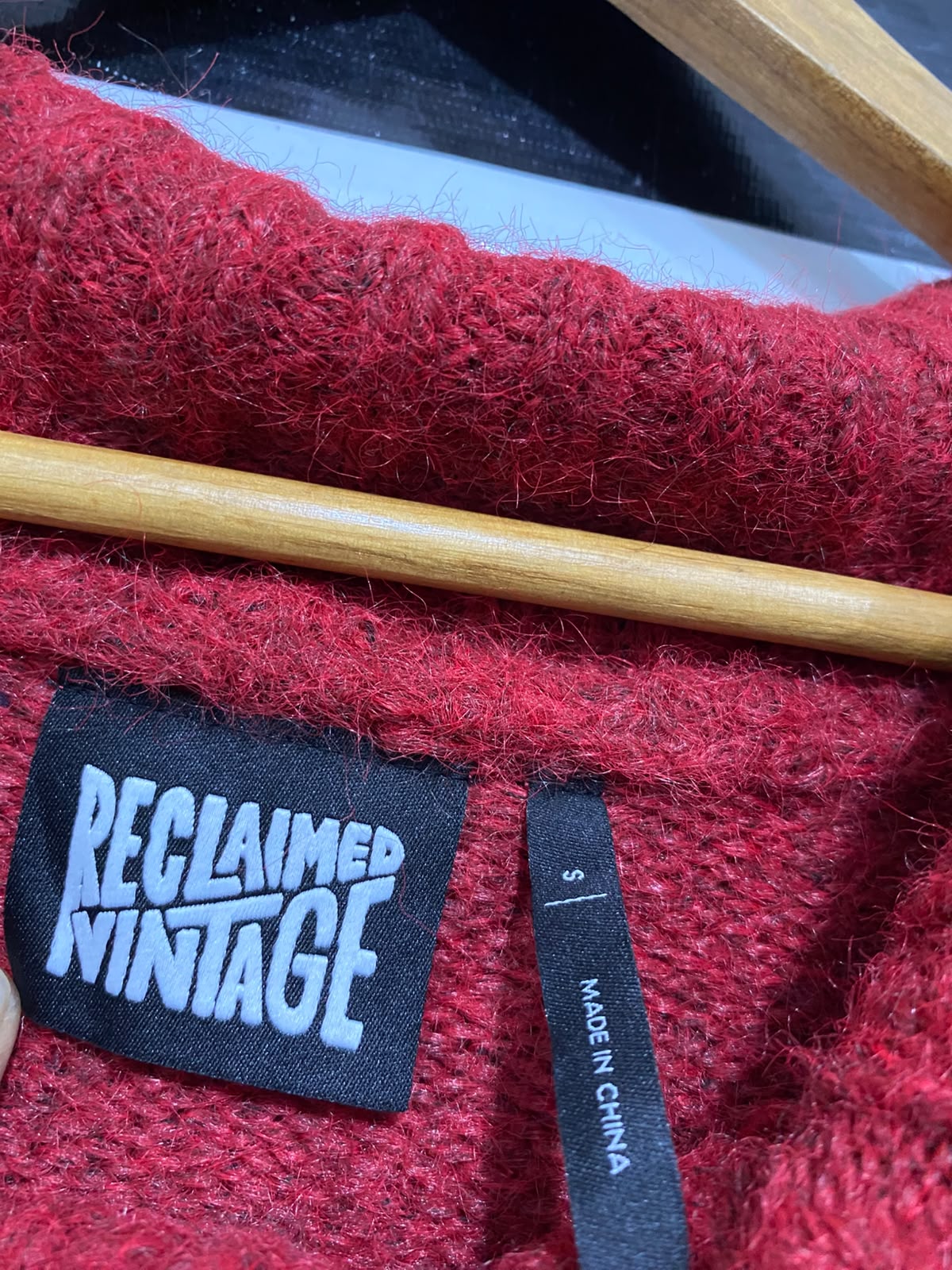 RECLAIMED NINTAGE |S| BUST 20| A51| CRIMSON FUZZY TEXTURED COWL-NECK TECHNICAL UTILITY SWEATER
