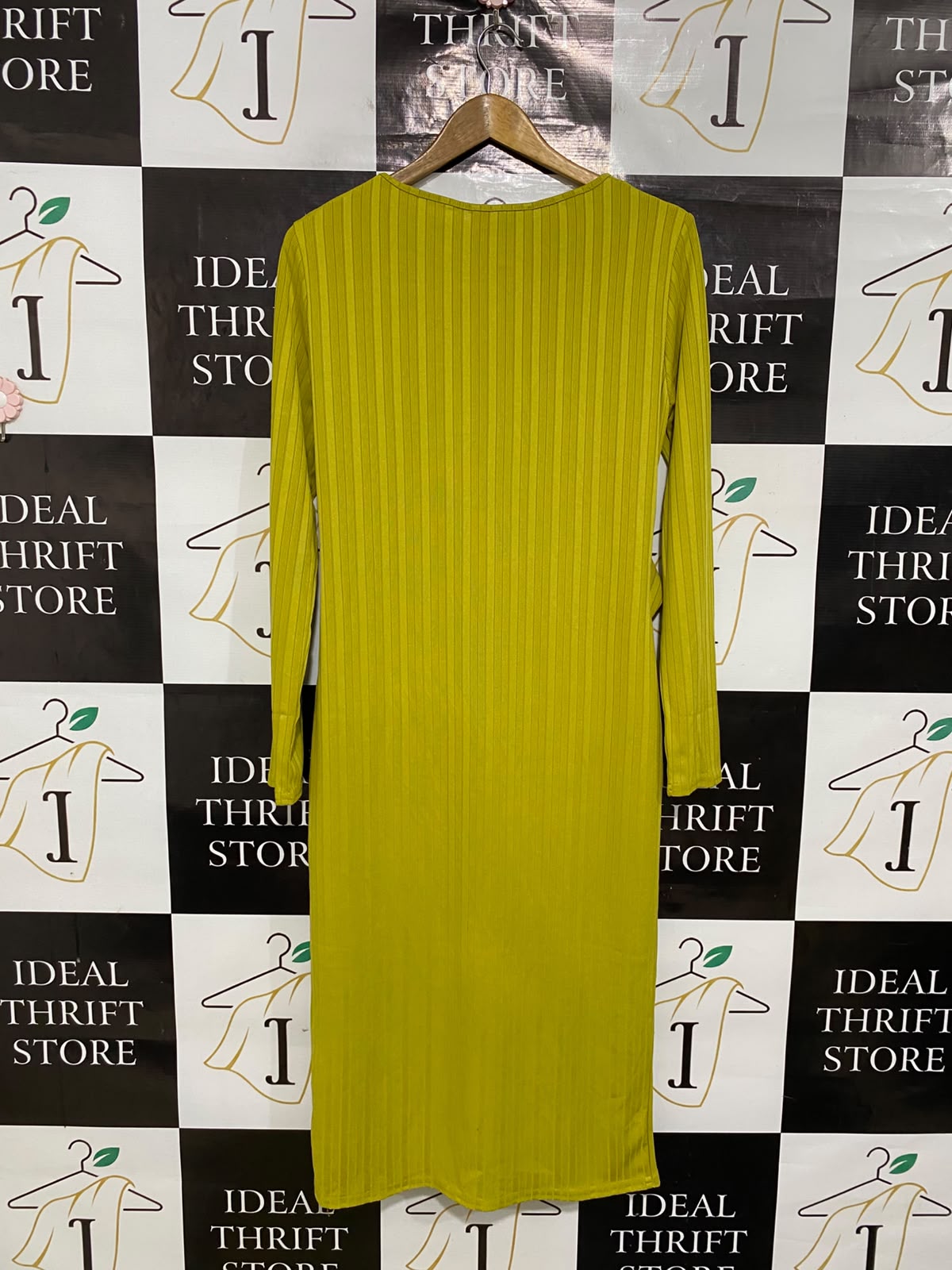 GIRLS ON FILM |L| BUST 19| A50| LIME GREEN TWIST-FRONT RIBBED TECHNICAL UTILITY MIDI DRESS