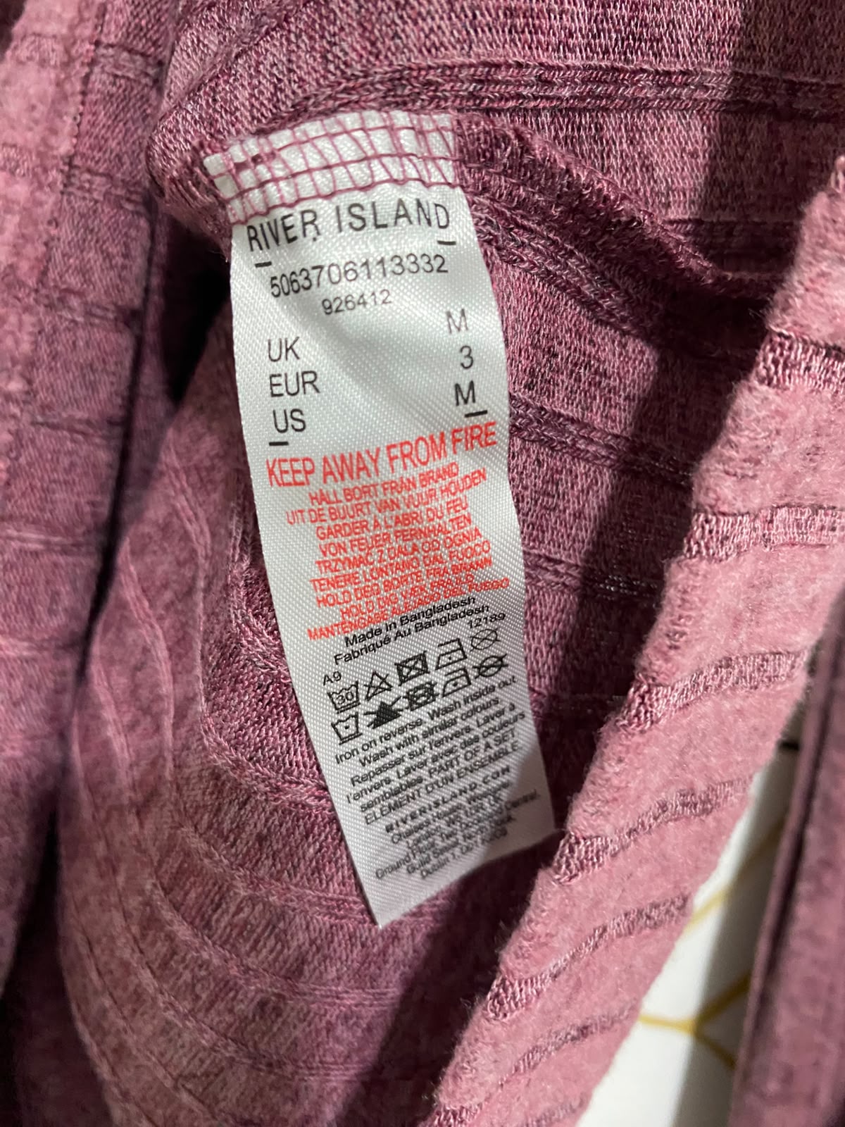 RIB=VER ISLAND |M| BUST 19| A50| DUSTY ROSE RIBBED MOCK-NECK TIE-WAIST TECHNICAL UTILITY TOP