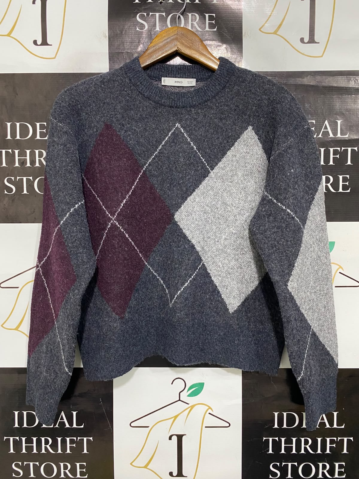 MNG |S| BUST 22| A50| CHARCOAL GREY MANGO ARGYLE-PATTERNED TECHNICAL UTILITY SWEATER