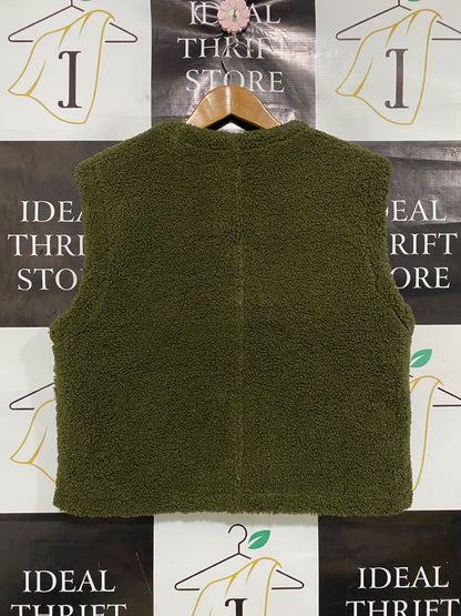 |M| BUST 22| A50| OLIVE GREEN SHERPA FLEECE BUTTON-UP TECHNICAL UTILITY VEST