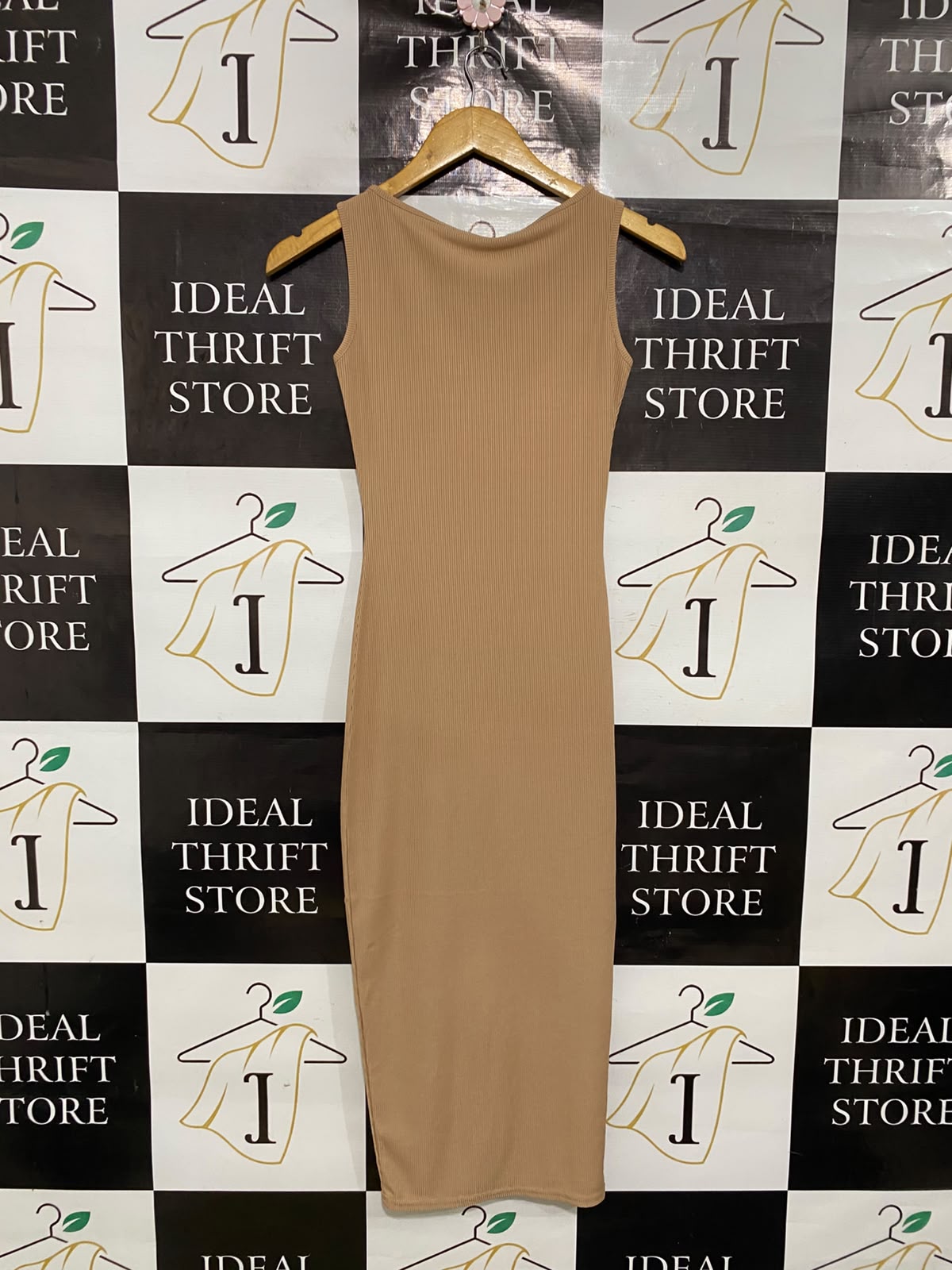 PRETTYLITTLE THING |S| BUST 14| A50| CAMEL RIBBED SLEEVELESS BODYCON TECHNICAL UTILITY MIDI DRESS