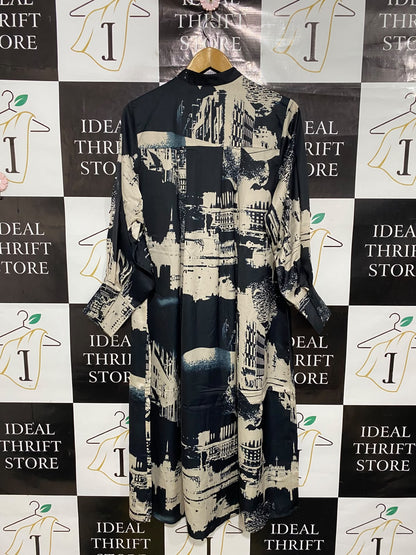 H&M |XS| BUST 23| A50| BLACK AND CREAM ARCHITECTURAL CITYSCAPE PRINT TECHNICAL UTILITY SHIRT DRESS