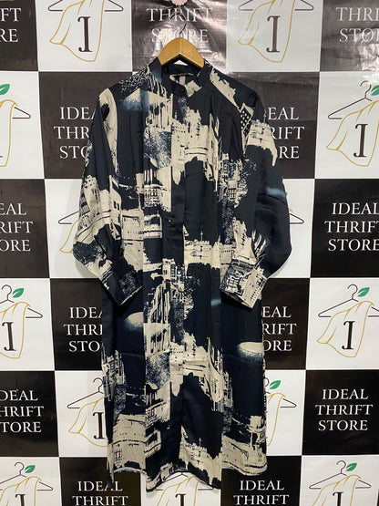 H&M |XS| BUST 23| A50| BLACK AND CREAM ARCHITECTURAL CITYSCAPE PRINT TECHNICAL UTILITY SHIRT DRESS