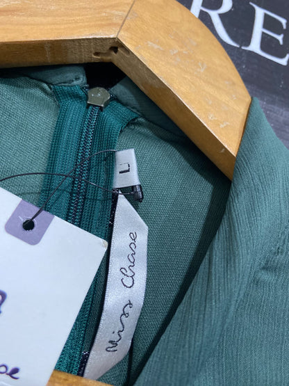MISS CHASE |M| BUST 19| A50| DARK GREEN COLD-SHOULDER MOCK-NECK TECHNICAL UTILITY DRESS
