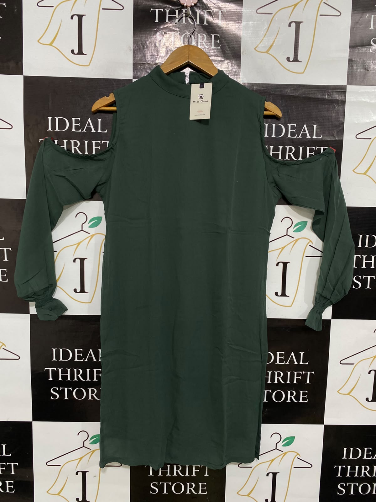 MISS CHASE |M| BUST 19| A50| DARK GREEN COLD-SHOULDER MOCK-NECK TECHNICAL UTILITY DRESS