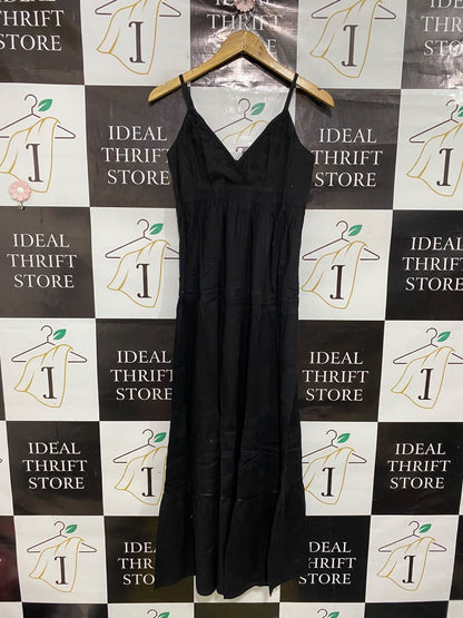 EVIE |M| BUST 15| A50| BLACK SLEEVELESS V-NECK TIERED TECHNICAL UTILITY MAXI DRESS