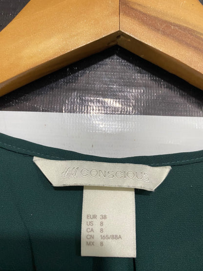 H&M |S| BUST 19| A49| DARK GREEN SLEEVELESS V-NECK TECHNICAL UTILITY TUNIC TOP