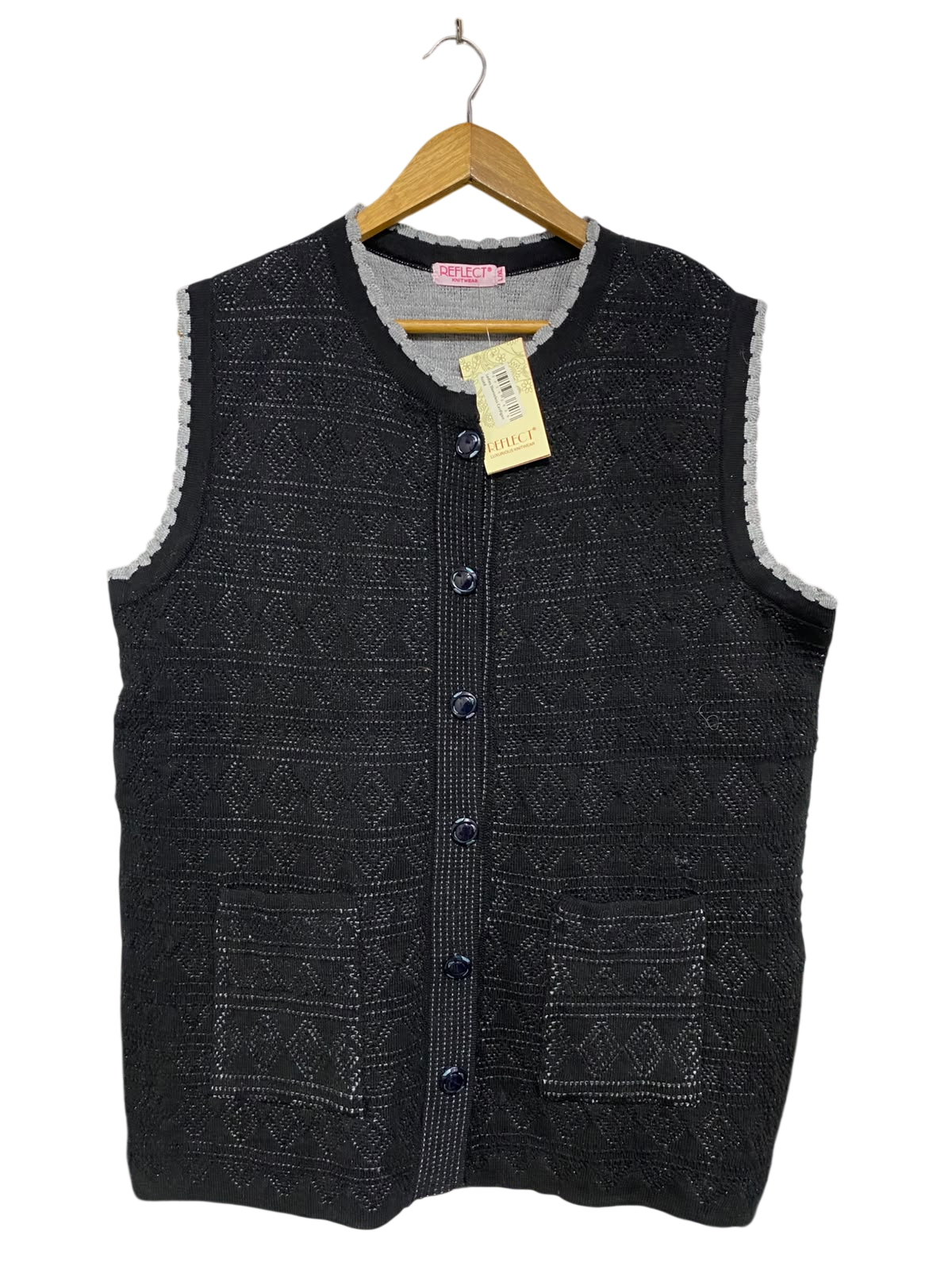 REFLECT |L/XL| BUST 22| A51| BLACK TEXTURED KNIT BUTTON-UP TECHNICAL UTILITY VEST