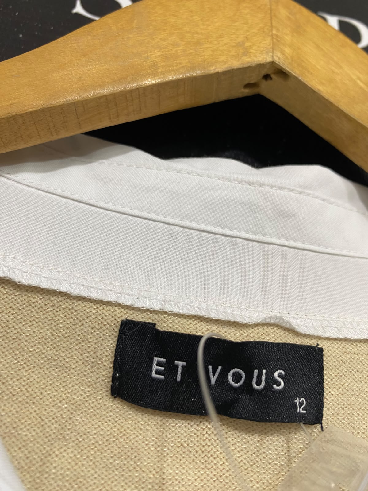 ET VOUS |M| BUST 22| A52| CAMEL AND WHITE LAYERED-LOOK TECHNICAL UTILITY SWEATER VEST TOP